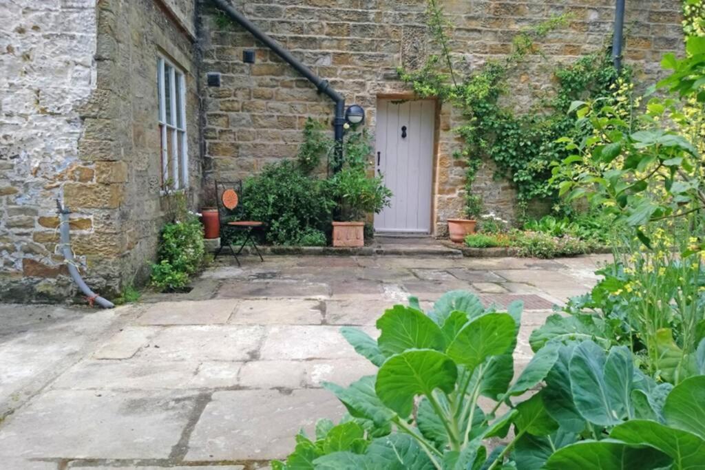 Shed End, In 18Th Century Lothersdale Mill Bd20 8En ภายนอก รูปภาพ