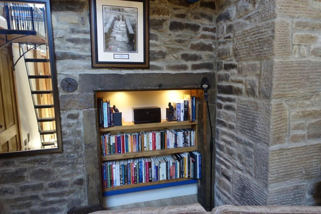 Shed End, In 18Th Century Lothersdale Mill Bd20 8En ภายนอก รูปภาพ